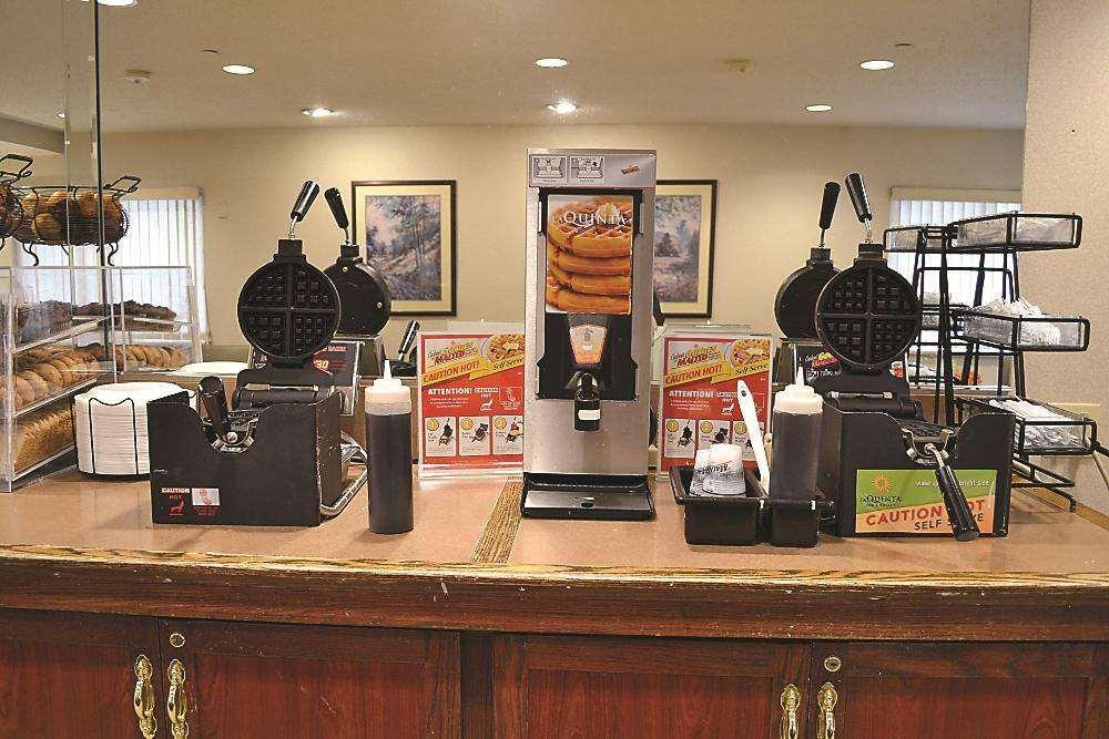 Days Inn By Wyndham Pleasant Prairie Kenosha Facilidades foto